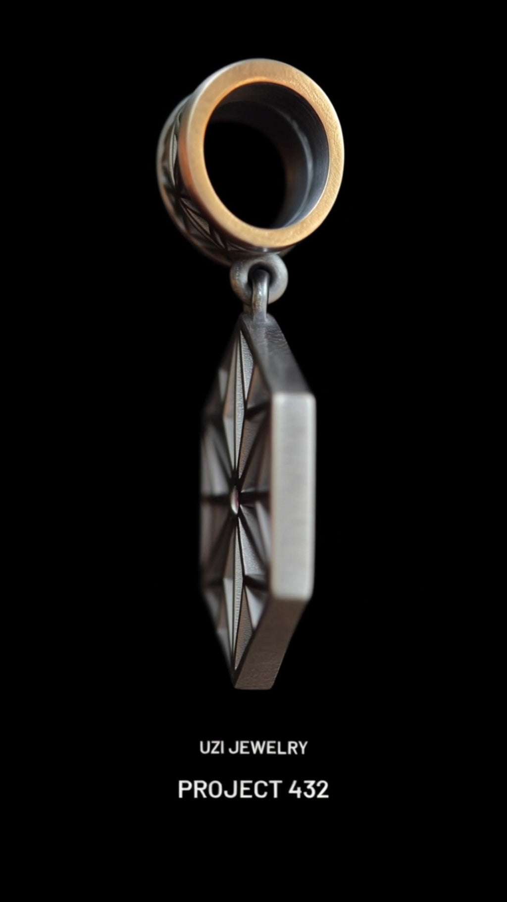 925 sterling silver pendant Set with natural ruby