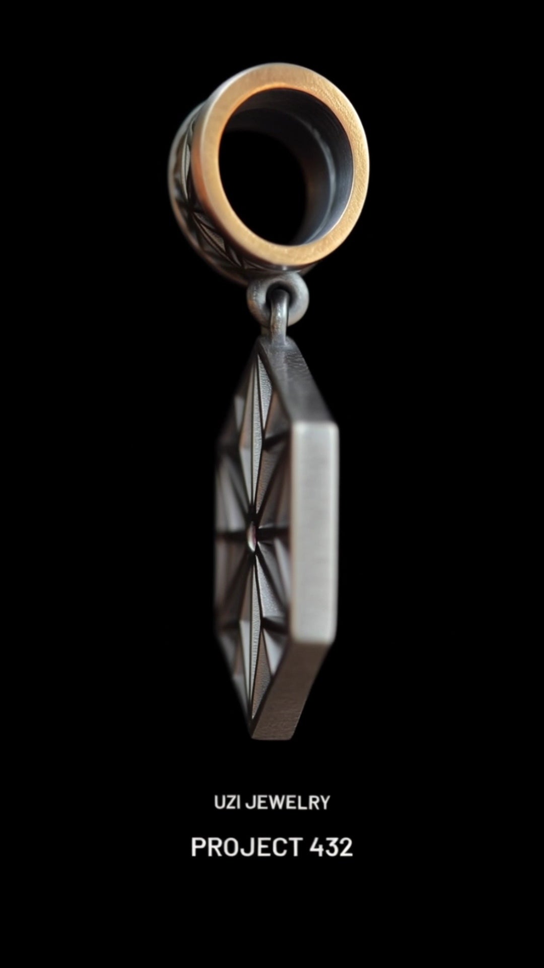 925 sterling silver pendant Set with natural ruby