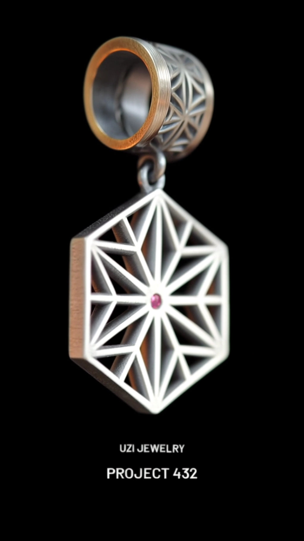 925 sterling silver pendant Set with natural ruby